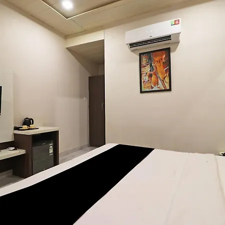 Hotel Capital O 47466 Sun N Star Satna